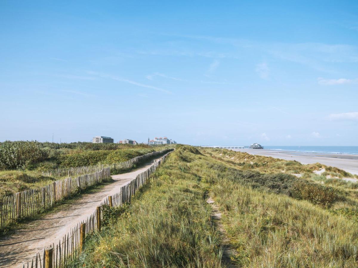 Apartment Railway To The Beach By Interhome Blankenberge Bagian luar foto