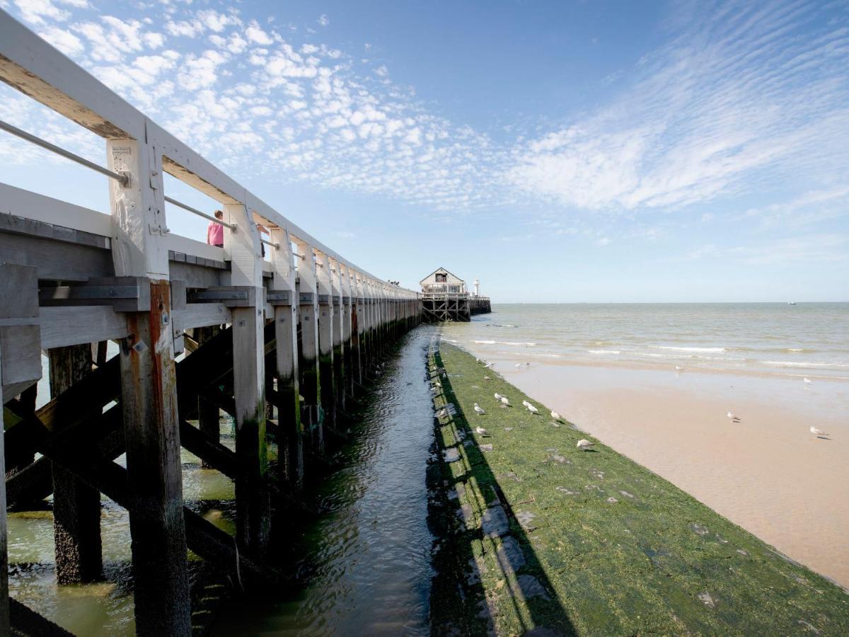 Apartment Railway To The Beach By Interhome Blankenberge Bagian luar foto